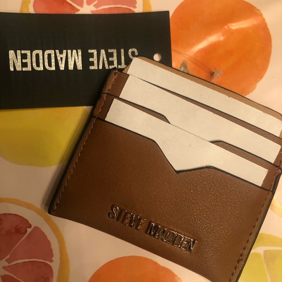 Steve Madden card case in tan NWT details above - Picture 4 of 5